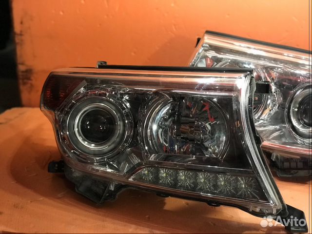 Фары Toyota land Cruiser 200 ксенон 2012-2015г Фары Toyota land Cruiser 200 ксенон 2012-2015г