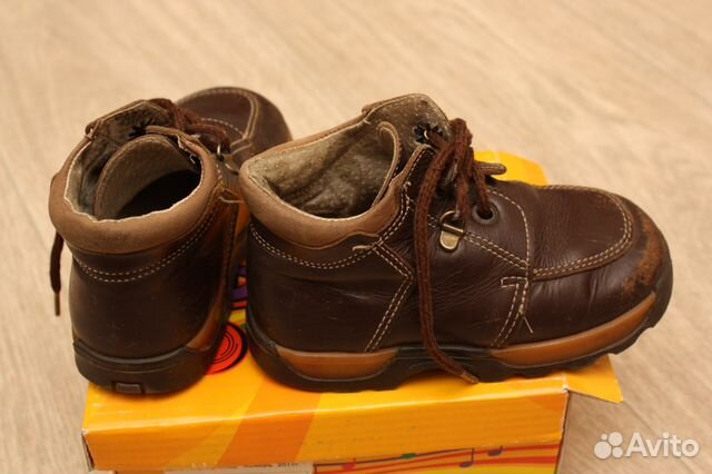Ботинки для мальчика р24 б/у Ботинки для мальчика р24 б/у