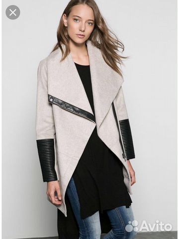 Пальто светлое