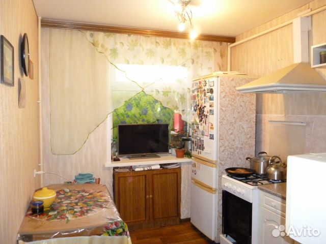 4-к квартира, 61 м², 1/9 эт.