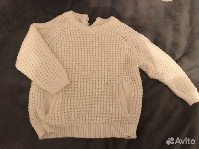 Свитер фирмы Zara Свитер фирмы Zara