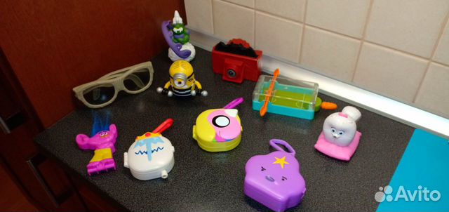 Игрушки из McDonald’s и burger king