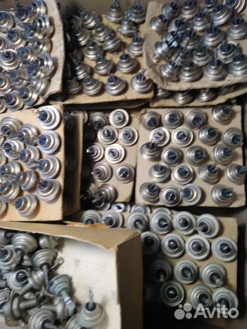 Радиодетали СССР тиристоры, радиолампы, микросхемы Радиодетали СССР тиристоры, радиолампы, микросхемы