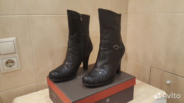 Зимние полусапожки фирмы carnaby