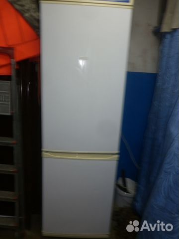 Холодильник позис 1,90 см