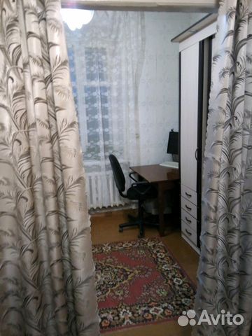 2-к квартира, 46 м², 3/3 эт.