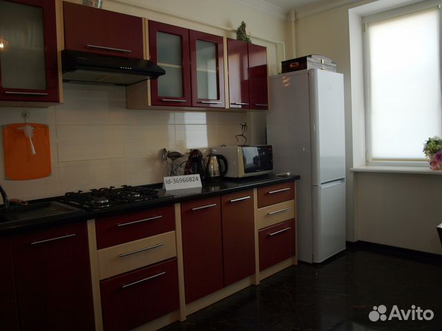 3-к квартира, 130 м², 1/6 эт.