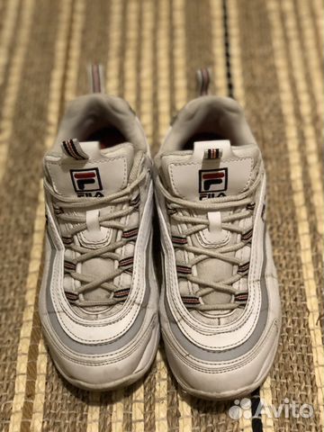 Кроссовки Fila белые Кроссовки Fila белые