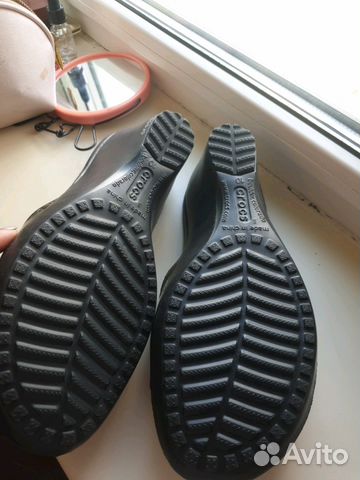 Шлепанцы crocs Шлепанцы crocs