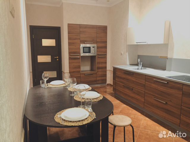 1-к квартира, 60 м², 3/18 эт. 1-к квартира, 60 м², 3/18 эт.