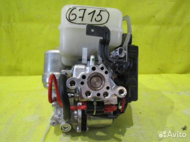 Блок ABS Toyota Prado 150 09-17г 6715