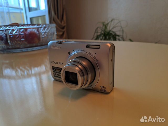 Nikon Coolpix S6300