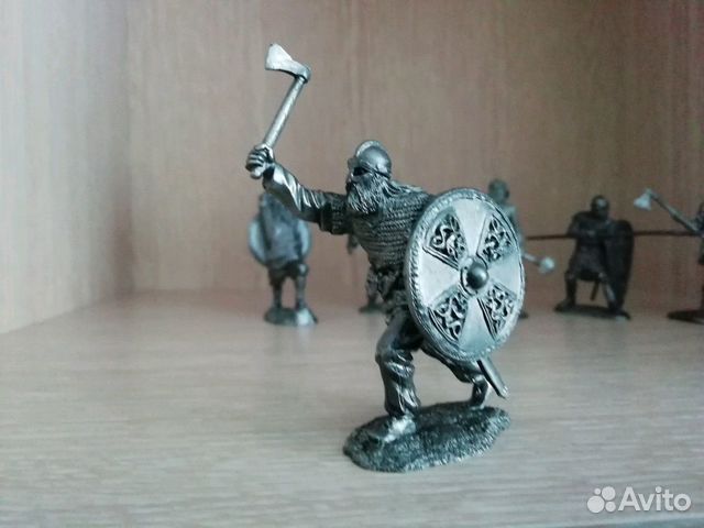 Фигурка солдатика - викинг