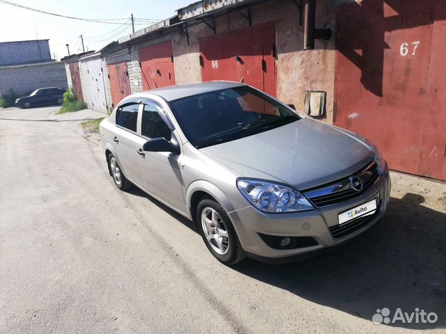 Opel Astra 1.6 МТ, 2008, 110 000 км