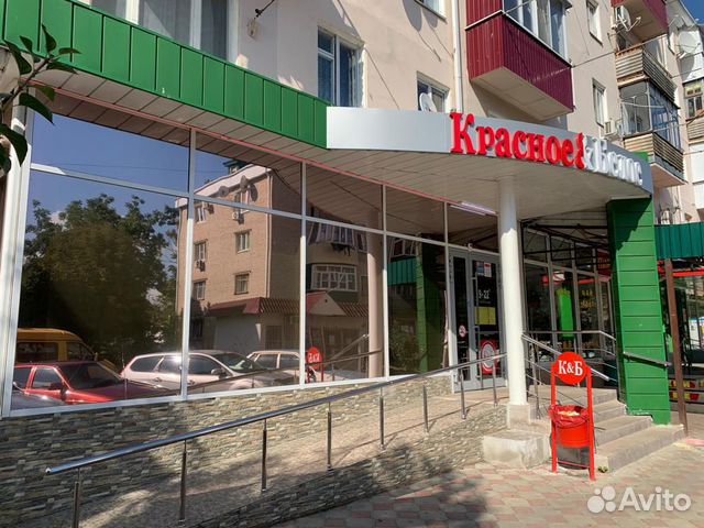 Торговое помещение, 136 м²