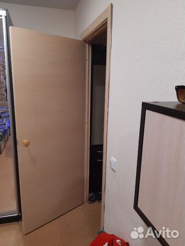 Продаю межкомнатные двери в количестве 4 шт