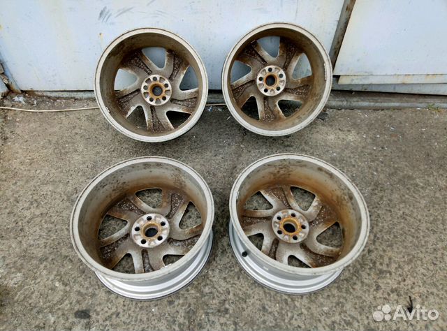 Комплект оригинальных дисков Toyota (D17-96)