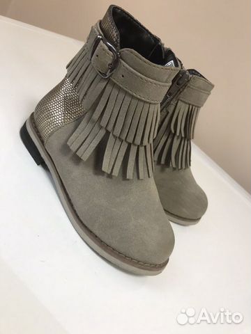 Весенние сапожки для маленькой модницы