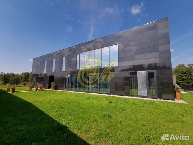 

5-к. коттедж, 900 м²