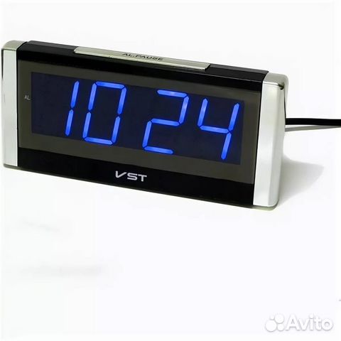 Часы настольные с будильником