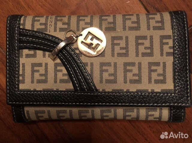 Кошелёк Fendi