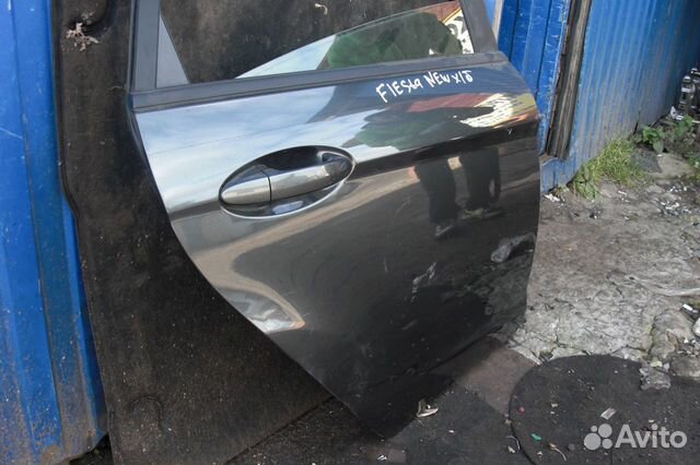 Дверь задняя правая Ford Fiesta MK6