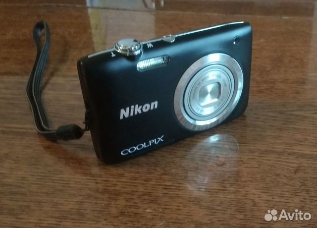 Фотоаппарат Nicon Coolpix100 20Mpx