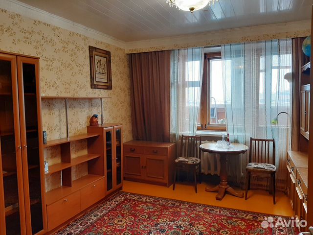 4-к квартира, 105 м², 8/9 эт.