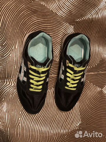 Кроссовки замшевые Asics Gel Saga 39