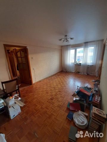4-к квартира, 59 м², 3/5 эт.
