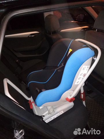 Детское кресло BMW Baby seat 0 с базой isofox Детское кресло BMW Baby seat 0 с базой isofox