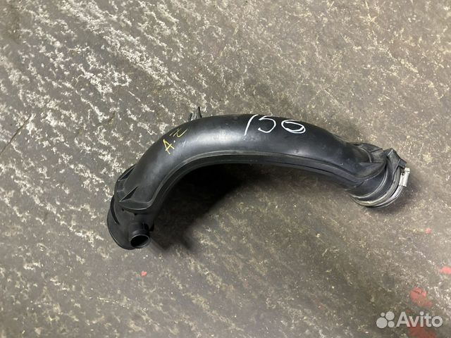 Патрубок вольво 31338006 Патрубок вольво 31338006