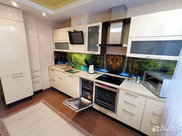 4-к квартира, 80 м², 1/5 эт.
