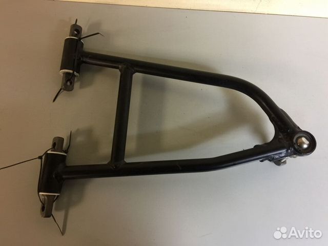 Верхний правый рычаг Polaris RMK