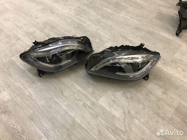 Фара Мерседес х166 мл Mercedes x166 ML Фара Мерседес х166 мл Mercedes x166 ML