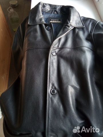 Продам куртку кожаную 