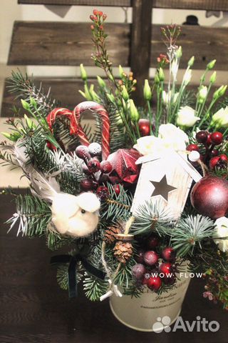 Букеты цветочные, композиции