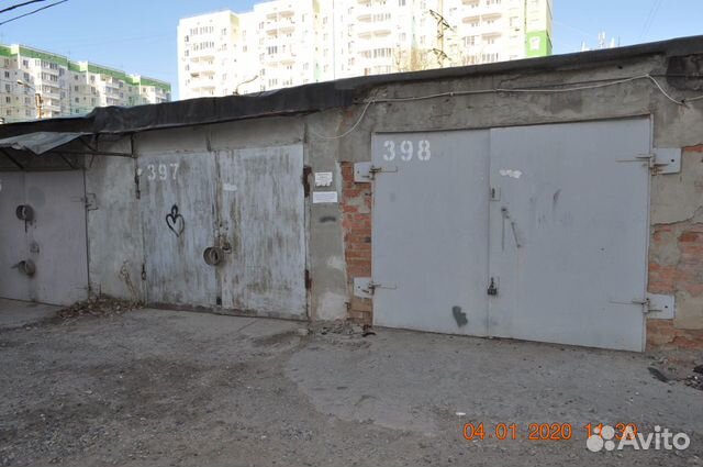 Гараж, > 30 м²