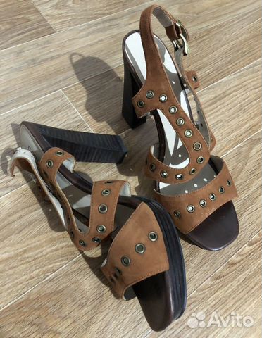 Босоножки TJ Collection (новые) Босоножки TJ Collection (новые)