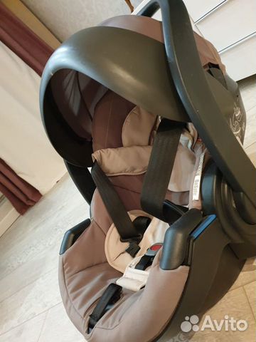 Автокресло Stokke BeSafe + база Автокресло Stokke BeSafe + база
