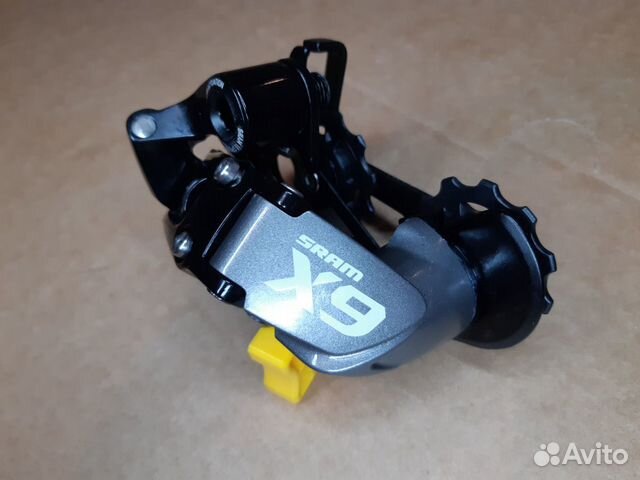 Новый задний переключатель Sram X9