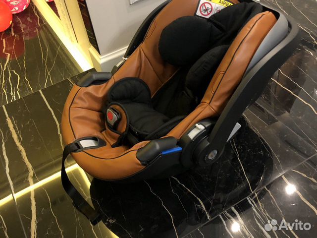 Детское автокресло Mima izi go Детское автокресло Mima izi go