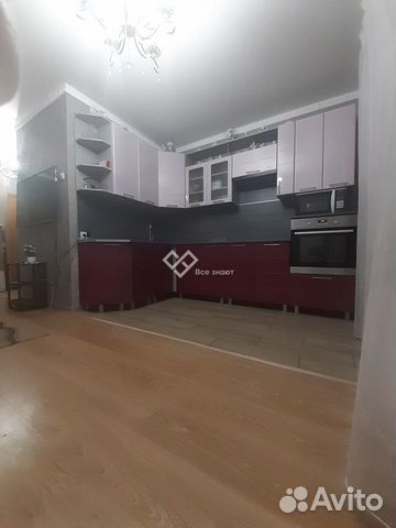 3-к квартира, 65 м², 8/10 эт.