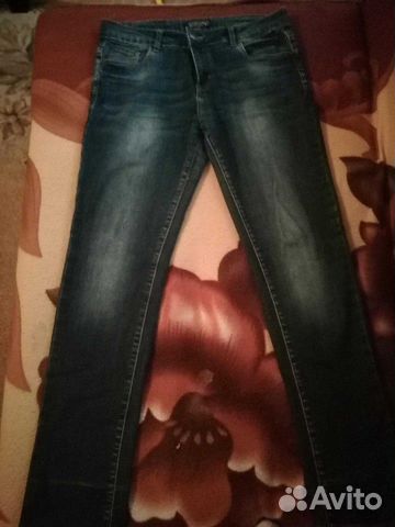 Джинсы женские Джинсы женские