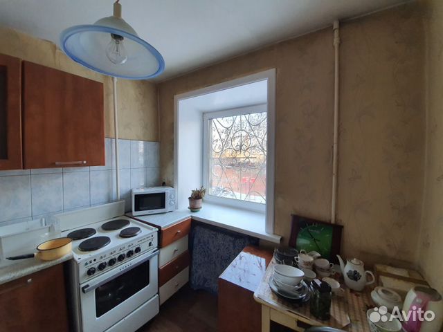 1-к квартира, 32 м², 1/4 эт.