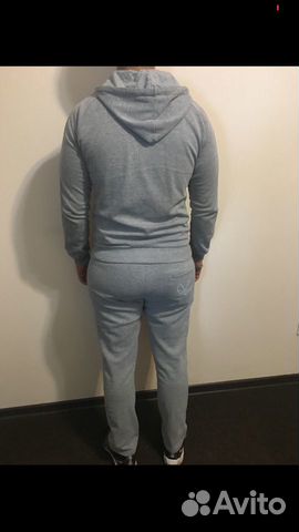 Спортивный костюм adidas Спортивный костюм adidas