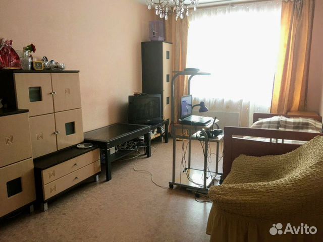 1-к квартира, 42 м², 3/10 эт. 1-к квартира, 42 м², 3/10 эт.