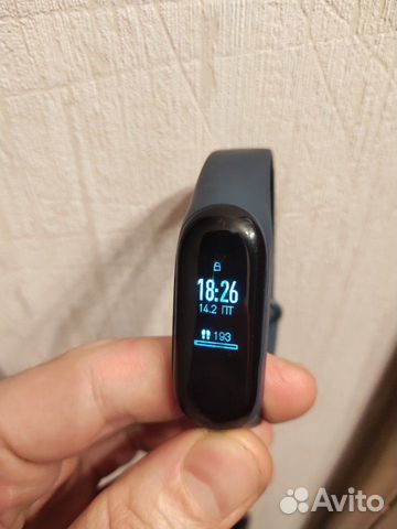Xiaomi Mi Band 3. Синий браслет Xiaomi Mi Band 3. Синий браслет