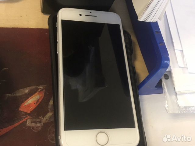 Телефон iPhone 7 Телефон iPhone 7