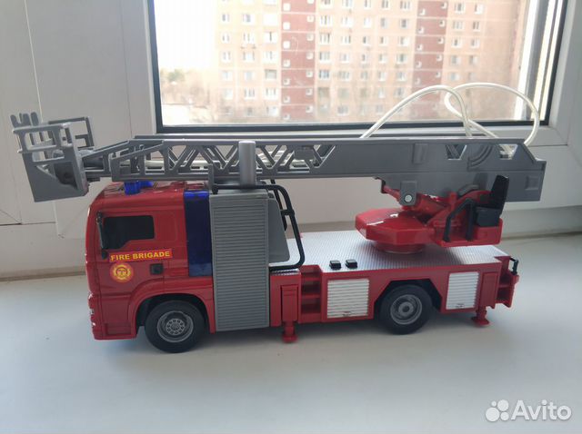 Машина пожарная dickie toys Машина пожарная dickie toys
